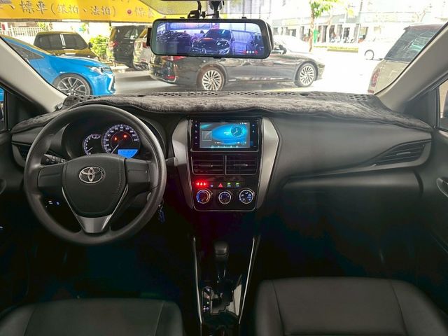✅倒車顯影✅電折後視鏡✅AppleCarPlay✅循跡防滑  第5張相片