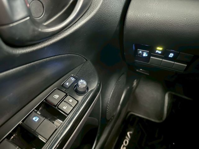 ✅倒車顯影✅電折後視鏡✅AppleCarPlay✅循跡防滑  第8張相片