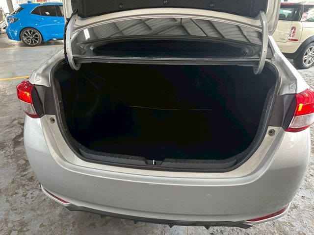 ✅倒車顯影✅電折後視鏡✅AppleCarPlay✅循跡防滑  第12張相片