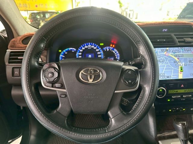 2012年CAMRY✅恆溫空調✅抬頭顯示器✅I KEY✅雙前電動座椅✅天窗✅倒車顯影✅衛星導航  第6張相片