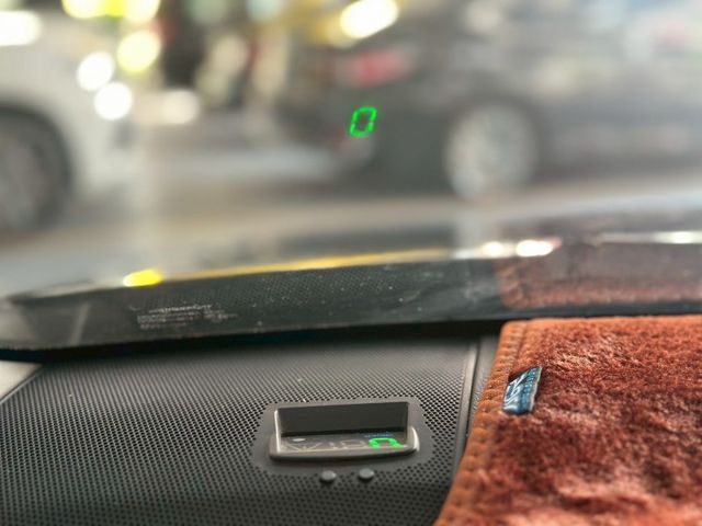 2012年CAMRY✅恆溫空調✅抬頭顯示器✅I KEY✅雙前電動座椅✅天窗✅倒車顯影✅衛星導航  第11張相片