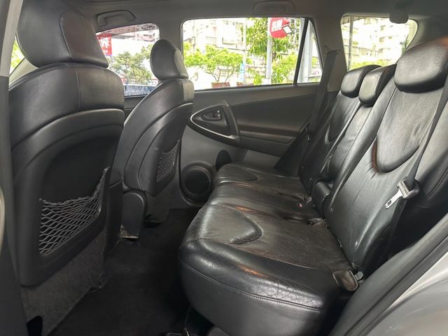 ✅定速✅倒車顯影✅天窗✅前後雷達✅駕駛座電動座椅  第11張相片