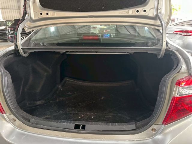 ✅省油省稅金✅衛星導航✅電動後視鏡  第11張相片