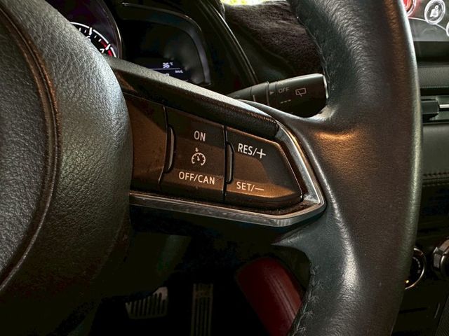 頂級型 ✅LED頭燈✅抬頭顯示器✅定速✅衛星導航✅倒車顯影✅盲點偵測✅車道偏離警示  第7張相片