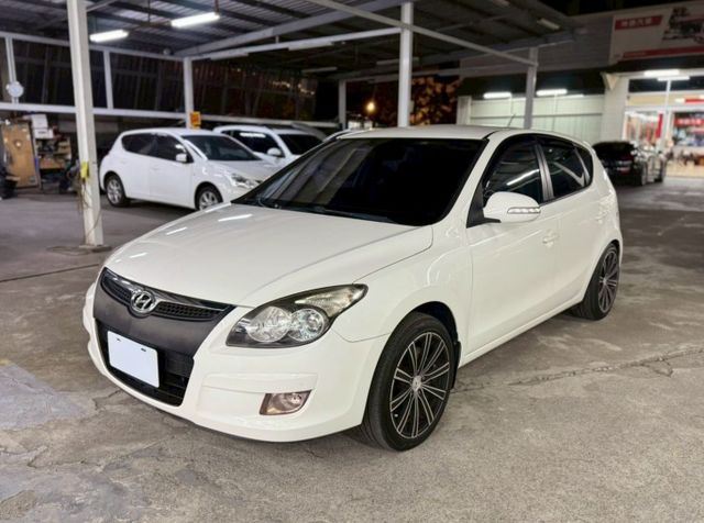 五門小車 代步的首選 ✅旗艦版 ✅ABS ✅恆溫空調 ✅皮椅 ✅方向盤快控鍵 ✅省油省稅金  第1張相片