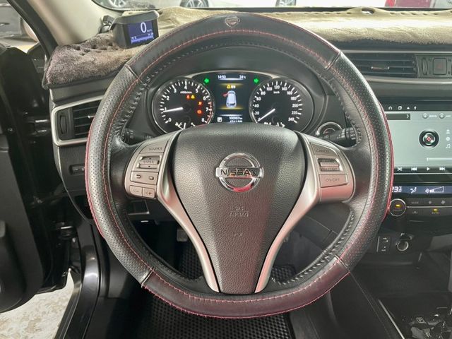 2.5豪華版 ✅LED頭燈 ✅定速 ✅倒車顯影 ✅衛星導航 ✅雙區恆溫 ✅電折後視鏡 ✅方向盤快控鍵  第6張相片