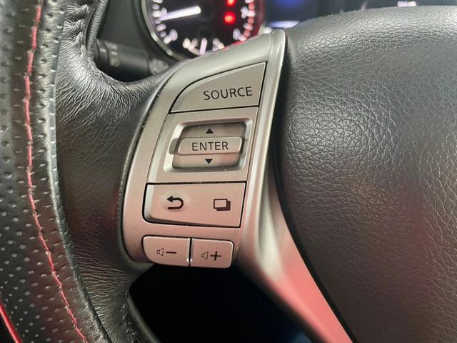 2.5豪華版 ✅LED頭燈 ✅定速 ✅倒車顯影 ✅衛星導航 ✅雙區恆溫 ✅電折後視鏡 ✅方向盤快控鍵  第7張相片