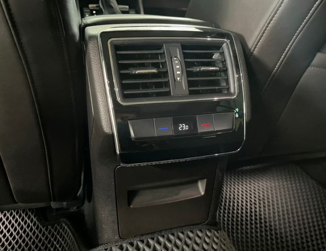 ✅定速✅倒車顯影✅恆溫空調✅循跡防滑✅全景天窗✅雙前電動座椅✅電動尾門  第15張相片