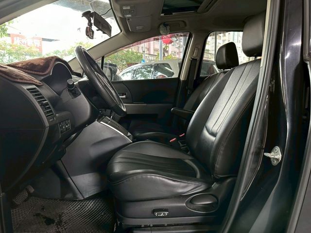 ✅倒車顯影✅天窗✅雙電動滑門  第10張相片