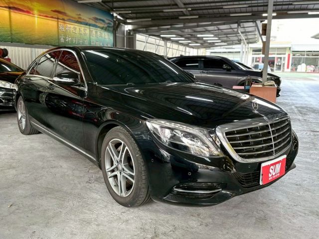 ✅導航✅倒車顯影✅4座獨立電動/記憶座椅✅雙天窗  第2張相片