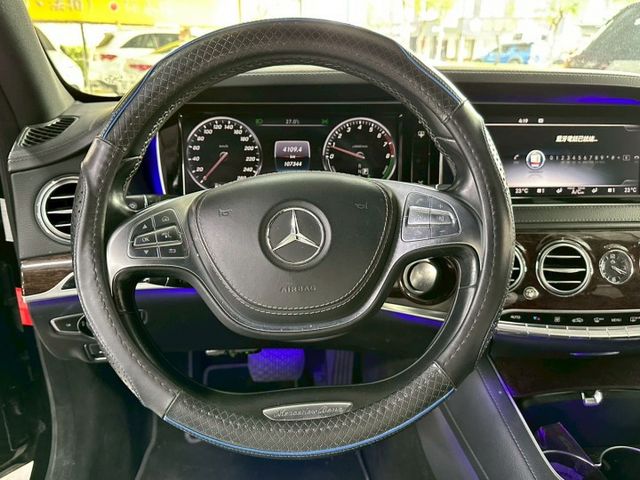 ✅導航✅倒車顯影✅4座獨立電動/記憶座椅✅雙天窗  第6張相片