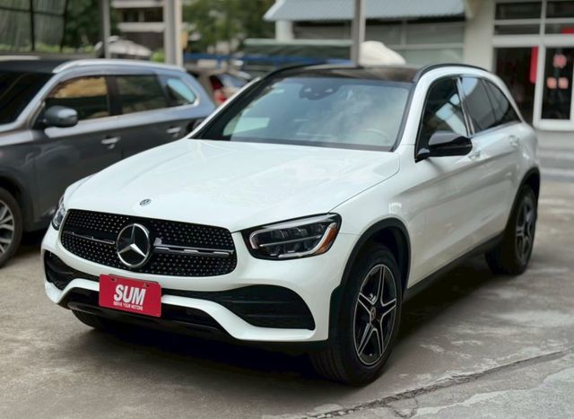 ✅AMG夜色套件✅防追撞主動煞車✅360環景✅全景天窗✅盲點偵測✅主動停車輔助✅Apple CarPlay✅全車摸門開關  第1張相片