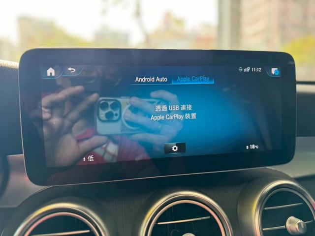 ✅AMG夜色套件✅防追撞主動煞車✅360環景✅全景天窗✅盲點偵測✅主動停車輔助✅Apple CarPlay✅全車摸門開關  第10張相片