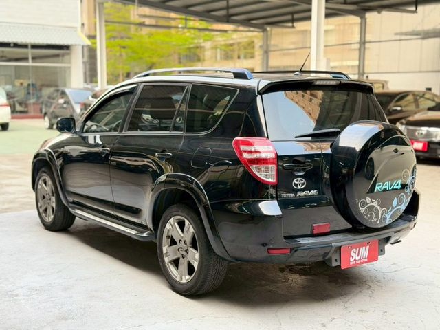 ✅4WD✅天窗✅定速✅電折後視鏡✅駕駛座電動座椅  第4張相片