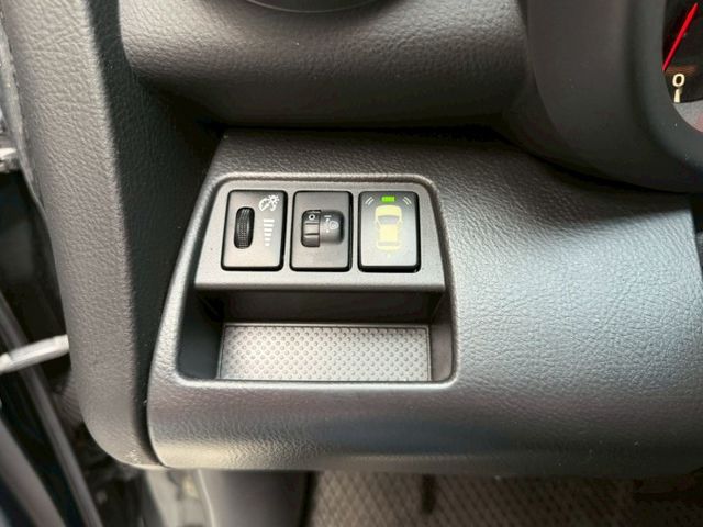 ✅4WD✅天窗✅定速✅電折後視鏡✅駕駛座電動座椅  第10張相片