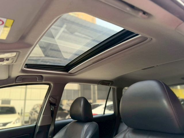 ✅4WD✅天窗✅定速✅電折後視鏡✅駕駛座電動座椅  第11張相片