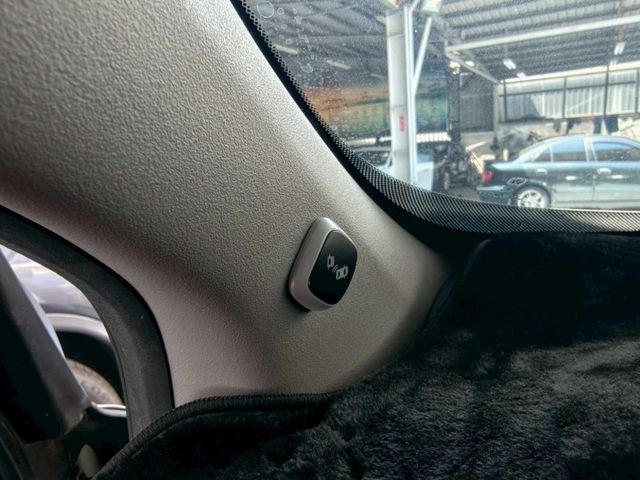 ✅S版✅天窗✅倒車顯影✅導航✅盲點✅電尾門  第10張相片