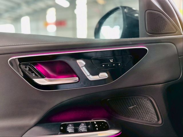 ✅I KEY✅定速✅換檔撥片✅雙前電動/記憶座椅✅恆溫空調✅定速✅360環景  第11張相片