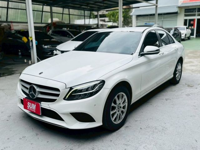 ✅定速✅倒車顯影✅CarPlay✅恆溫空調✅盲點偵測  第1張相片