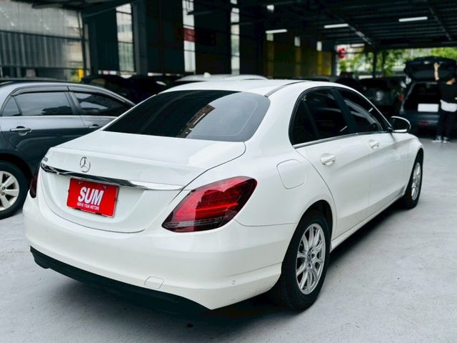 ✅定速✅倒車顯影✅恆溫空調✅CarPlay✅盲點偵測  第3張相片