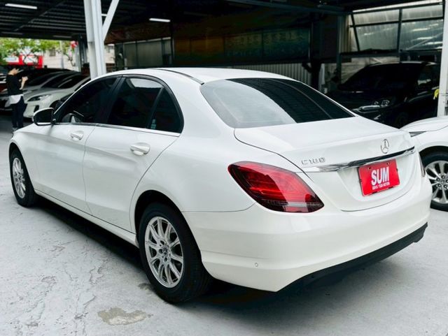 ✅定速✅倒車顯影✅恆溫空調✅CarPlay✅盲點偵測  第4張相片