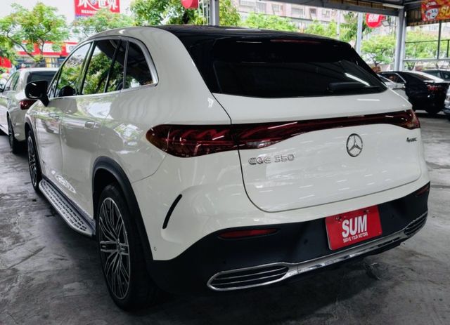 ✅4WD✅定速✅導航✅抬頭顯示器✅360環景✅盲點偵測✅雙前電動/記憶座椅✅恆溫空調✅全景天窗✅雙前座電熱椅  第4張相片
