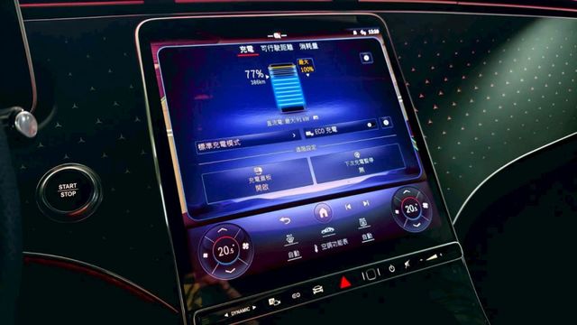 ✅4WD✅定速✅導航✅抬頭顯示器✅360環景✅盲點偵測✅雙前電動/記憶座椅✅恆溫空調✅全景天窗✅雙前座電熱椅  第8張相片