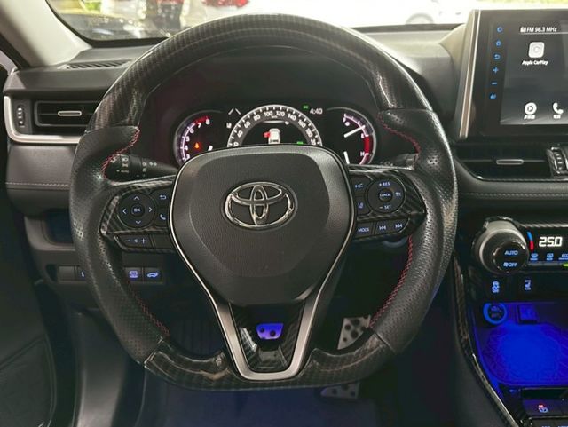 汽油旗艦版✅ACC跟車✅AEB自動煞車✅盲點偵測✅360環景✅車道偏離警示✅車道維持✅雙前電熱椅✅電尾門✅CarPlay  第6張相片
