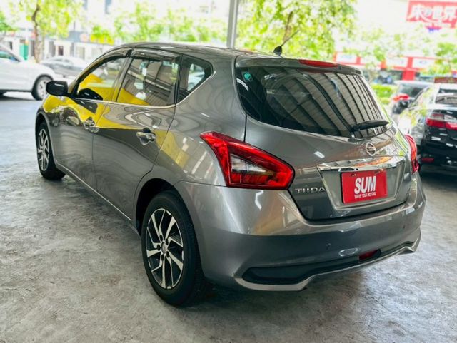 ✅巡跡防滑✅方向盤快控✅胎壓偵測✅倒車雷達  第4張相片