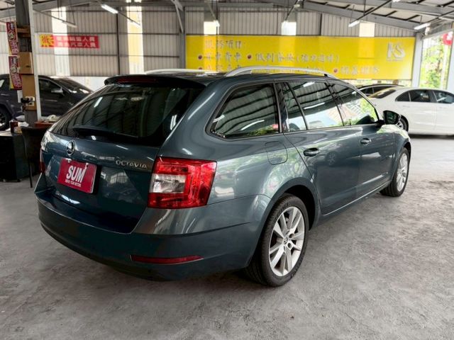 ✅LED頭燈✅方向盤快控鍵✅定速✅ACC跟車✅恆溫空調✅倒車顯影✅盲點偵測✅後座出風口✅電尾門  第3張相片