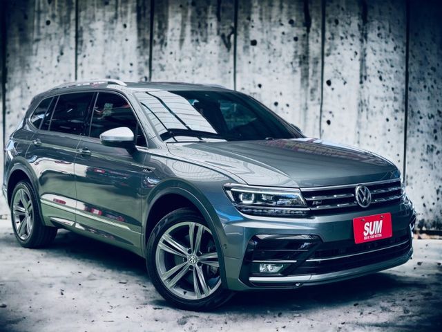 RLINE七人座，第二代數位儀表，IQ DRIVE，現車有夠美，無可挑剃的優質，挑戰全網最低價，年前大出清，不賺你錢  第4張相片