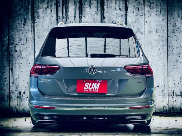 RLINE七人座，第二代數位儀表，IQ DRIVE，現車有夠美，無可挑剃的優質，挑戰全網最低價，年前大出清，不賺你錢  第6張相片
