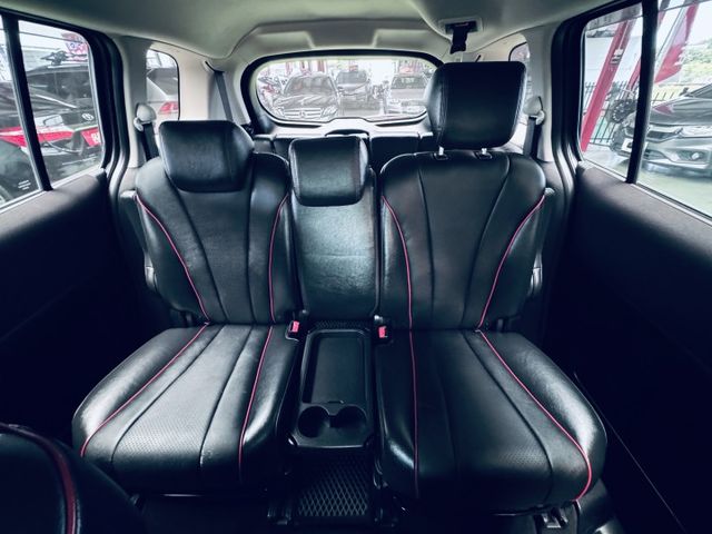 「線上影音賞車請點我！」七座車型，六安末代皇帝，最好用的5+2滑門，特價再特價，超級便宜！不用再比價，保證划算  第17張相片