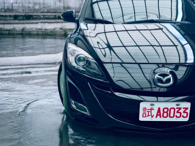 頂級IKEY，恆溫，撥片方向盤，天窗，現車超美，一手原鈑件好車，代步車高ＣＰ值首選，保證滿意  第8張相片
