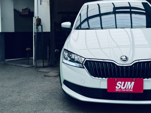 【線上影音賞車請點我】全網最便宜的FABIA，比國產車還便宜，認證里程準，你遲早要開歐洲車的！何不一開始就找通誠  第8張相片