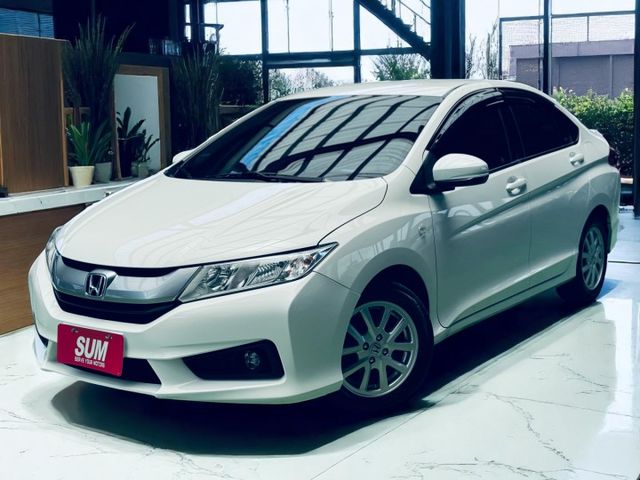 【線上影音賞車請點我】一手優質美車，無可挑惕，無碰撞，認證，里程保證，全網我最便宜，保證買不到的超優價格，敬請把握  第1張相片