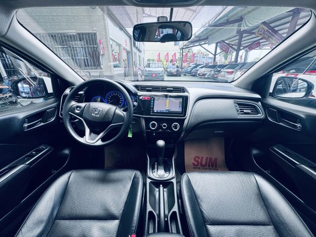【線上影音賞車請點我】一手優質美車，無可挑惕，無碰撞，認證，里程保證，全網我最便宜，保證買不到的超優價格，敬請把握  第16張相片