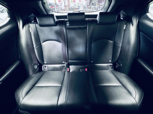 【線上影音賞車請點我】挑戰全網最低價，現車極美無可挑惕，稀有黑色，漂亮便宜大碗，全車原漆原鈑件，認證，里程保證，優質中的  第16張相片