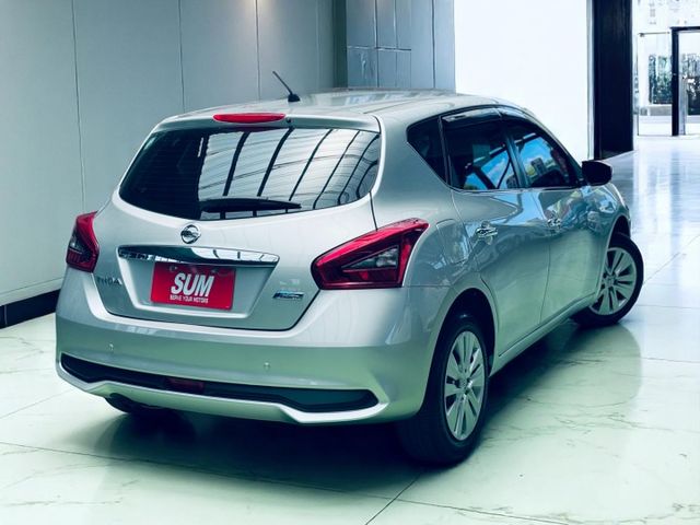 【線上影音賞車請點我】熱門TIIDA，現車極美無得嫌，認證通過，全車原漆原鈑件，一手漂亮車，完整度極高，超便宜不用再比  第5張相片