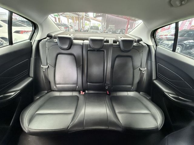 【線上影音賞車請點我】傳說中的黑武士出籠啦！想要一台帥又實在的車嗎？現車在庫中，超值特惠，真的不要錯過喔！！  第15張相片