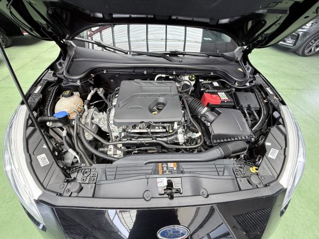 【線上影音賞車請點我】傳說中的黑武士出籠啦！想要一台帥又實在的車嗎？現車在庫中，超值特惠，真的不要錯過喔！！  第17張相片