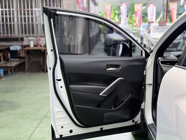 【線上影音賞車請點我】CC當代休旅霸主，中古價入手新車感，真得不要太划算，低調卻閃耀的存在，心動價優惠中  第8張相片