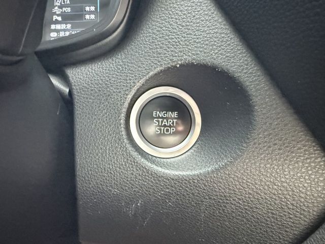 【線上影音賞車請點我】CC當代休旅霸主，中古價入手新車感，真得不要太划算，低調卻閃耀的存在，心動價優惠中  第19張相片