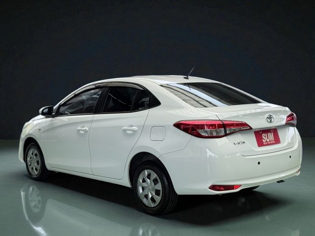 【線上影音賞車請點我】新手駕駛第一首選，超強代步車，車價便宜到老闆心慌慌，實車在庫，錯過真的可惜  第3張相片