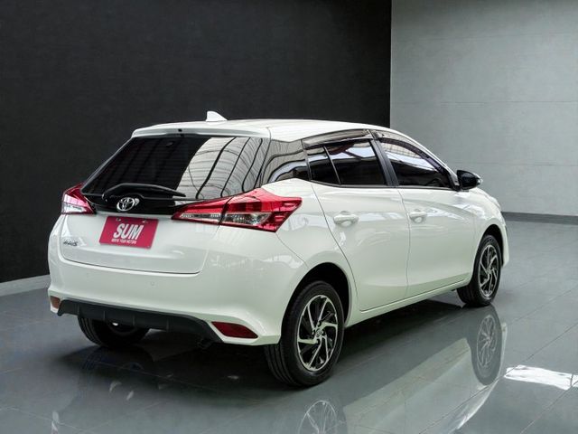 【線上影音賞車請點我】小巧好停車，省油顧錢包，代步神車在這裡～～手速下訂，要買要快喔！！  第5張相片