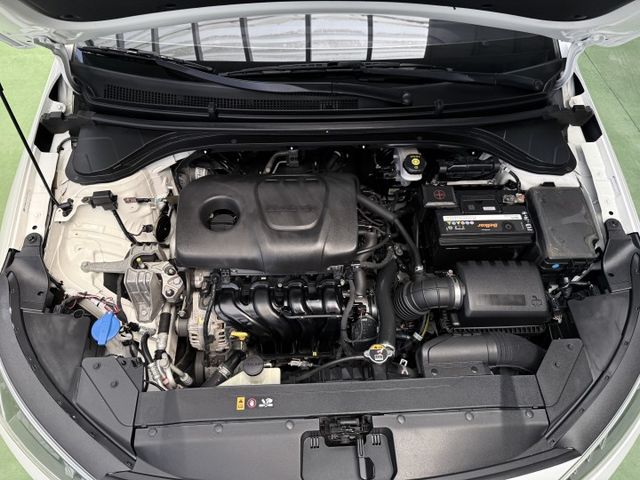 【線上影音賞車請點我】百萬等級外型，好開好養空間大，帥氣＋實用一次到位，用甜甜價就能擁有他，錯過真的會後悔！！  第19張相片