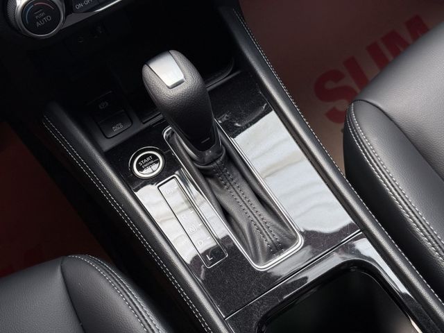 【線上影音賞車請點我】KICKS旗艦環景版，甜甜價買到類新車，僅跑一萬，原廠保固中，超值划算，熱騰騰上市中！！  第12張相片