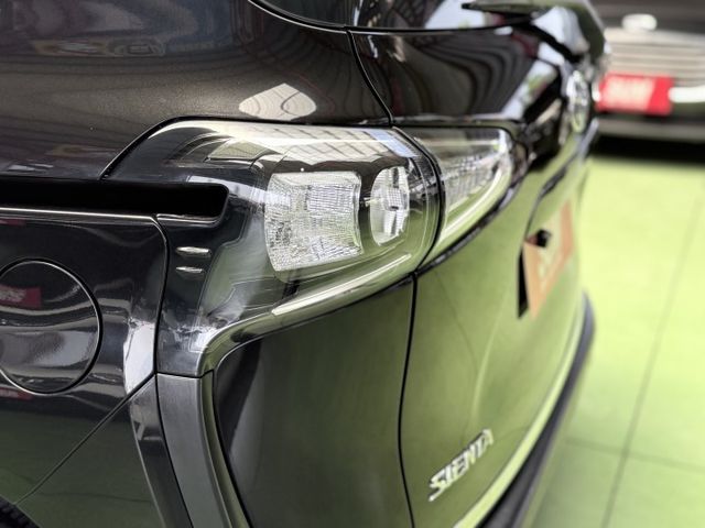 【線上影音賞車請點我】1.5省油大空間，最適合台灣家庭使用的小MPV，出遊、商用都實用，現正優惠中！  第8張相片