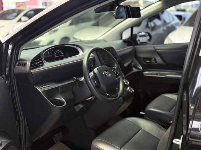 【線上影音賞車請點我】1.5省油大空間，最適合台灣家庭使用的小MPV，出遊、商用都實用，現正優惠中！  第9張相片