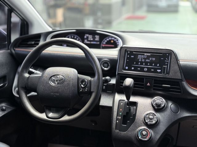 【線上影音賞車請點我】1.5省油大空間，最適合台灣家庭使用的小MPV，出遊、商用都實用，現正優惠中！  第11張相片